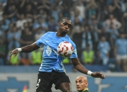 开云APP-绿城新援发威，助力球队赢得比赛