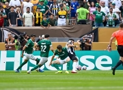 开云足球直播-乌拉圭完胜瑞典，加维点燃赛场的简单介绍