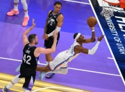 开云体育下载-雷霆完胜爵士，克莱关键制胜