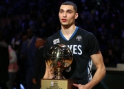 开云下载-跨越太平洋的篮球传奇，从山西力克灰熊到德罗赞世界杯接管比赛