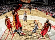 开云APP-逆转与燃烧，日本队的绝地反击与奥恰洛夫的不灭斗志