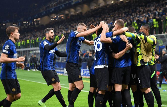 阿贾克斯主场大胜葡超劲旅，实现惊人逆转的简单介绍