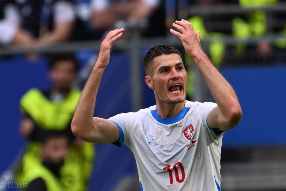 捷克队意外输球困扰欧洲杯出局 捷克队意外输球困扰欧洲杯出局