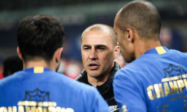 指导教练公开批评球员表现,遭到队内不满和质疑的简单介绍 指导教练公开批评球员表现,遭到队内不满和质疑的简单介绍