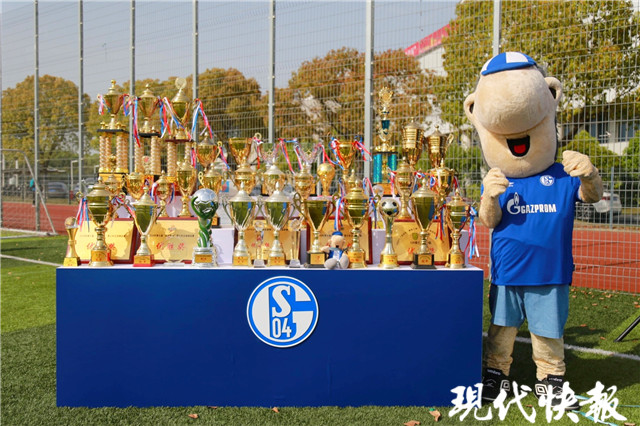 北美洲足球明日之星选拔营开启,年轻球员积极参与的简单介绍 北美洲足球明日之星选拔营开启,年轻球员积极参与的简单介绍