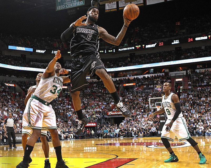 热火连胜引人注目,势不可挡的简单介绍 热火连胜引人注目,势不可挡的简单介绍