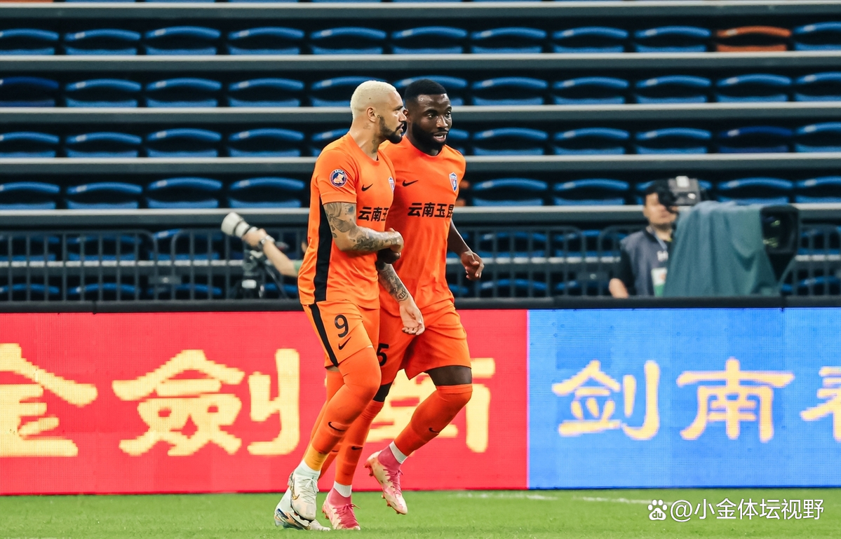 摩纳哥球员表现不佳,备战下场比赛需调整 摩纳哥球员表现不佳,备战下场比赛需调整