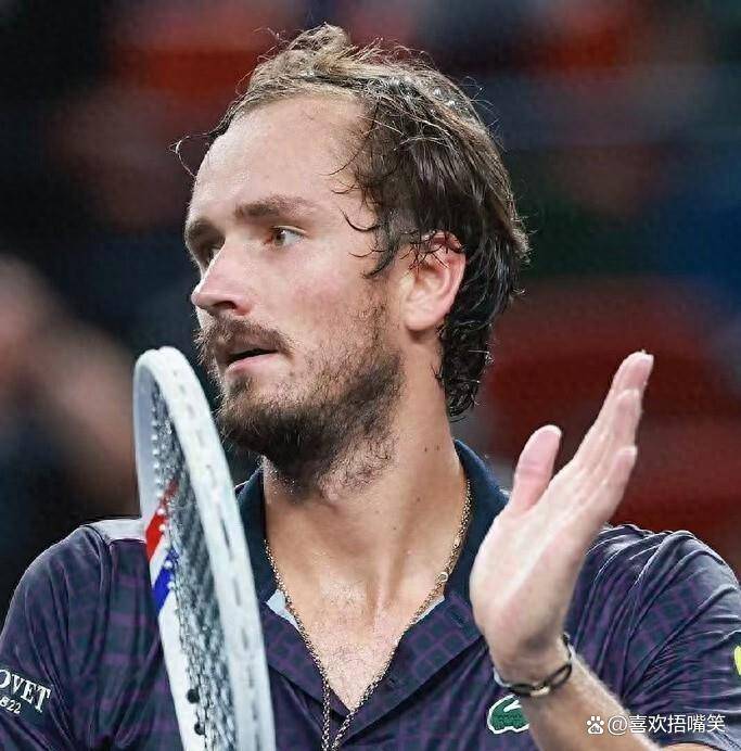 美网险胜法网,梅德韦杰夫刷新纪录的简单介绍 美网险胜法网,梅德韦杰夫刷新纪录的简单介绍