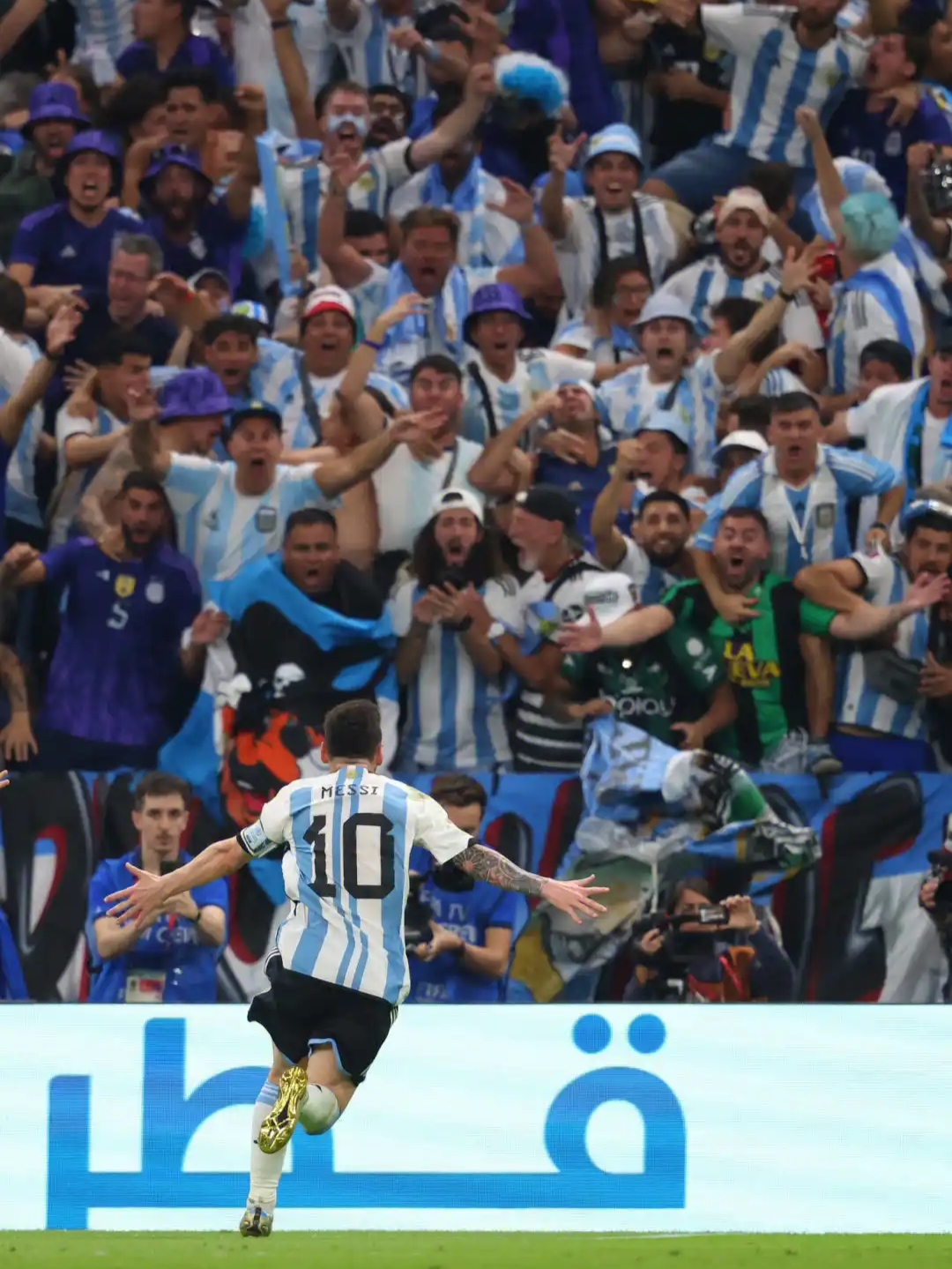 巴萨翻盘尤文,梅西刷新纪录 巴萨翻盘尤文,梅西刷新纪录